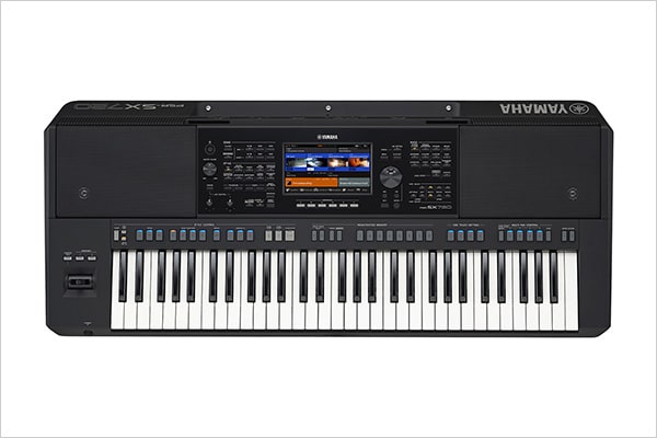 PSR-SX720