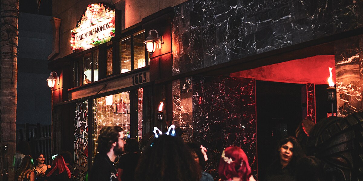 Exterior view of Daddy Diamonds, a live music venue in Hollywood's Cahuenga Triangle district.