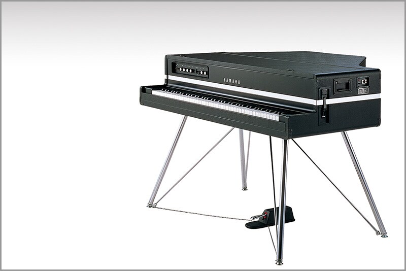 [Image] E-Pianos & Keyboards
